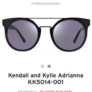 Kendall+Kylie sunglasses